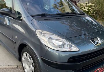 Peugeot 1007 122.992 km 2.999 &euro; Reutlingen 72770