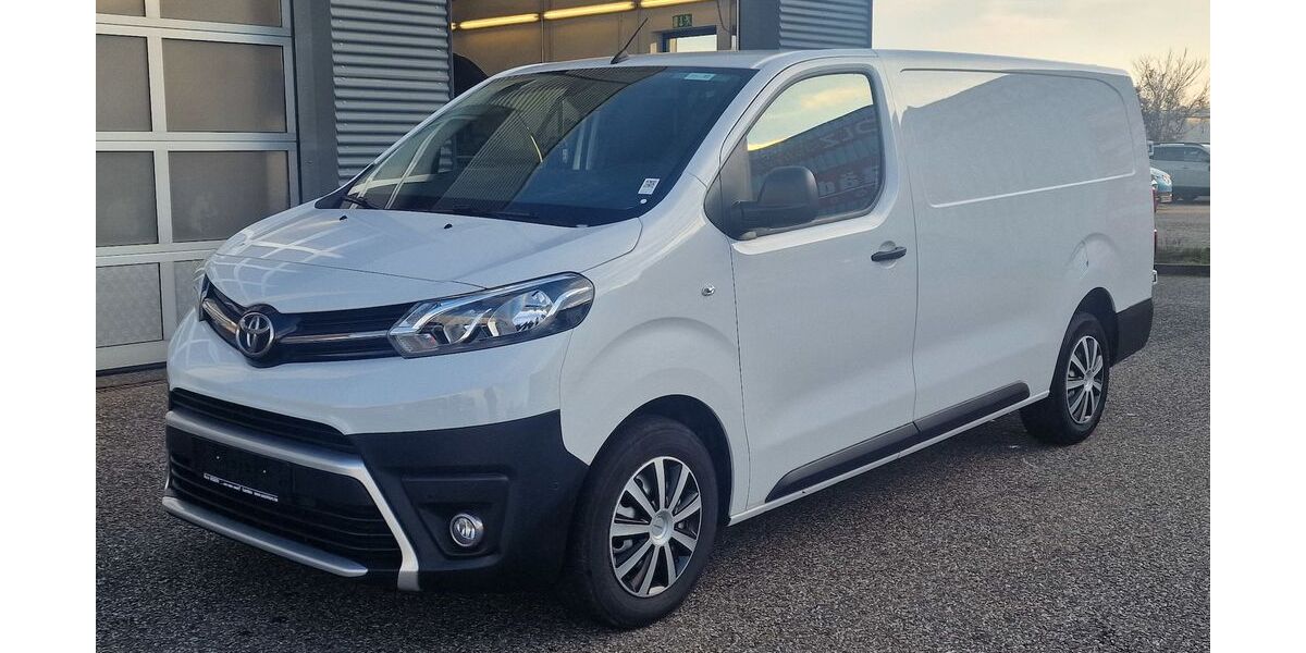 Toyota Proace (Verso) 42.000 km 25.998 &euro; Landau 76829