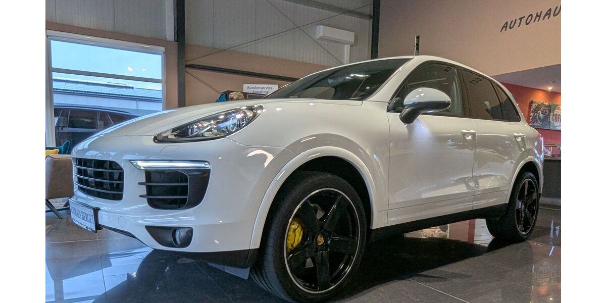 Porsche Cayenne 47.000 km 59.990 &euro; Bekond 54340