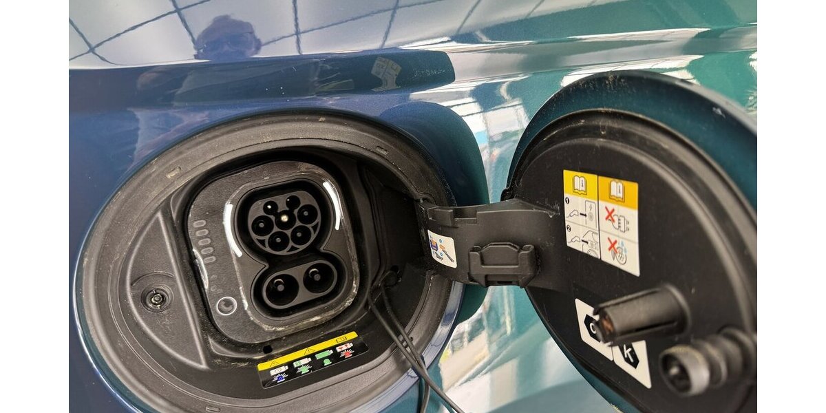 Fiat 500e Action 1.Hand Carplay 13.372 km 14.370 &euro; Lich 35423