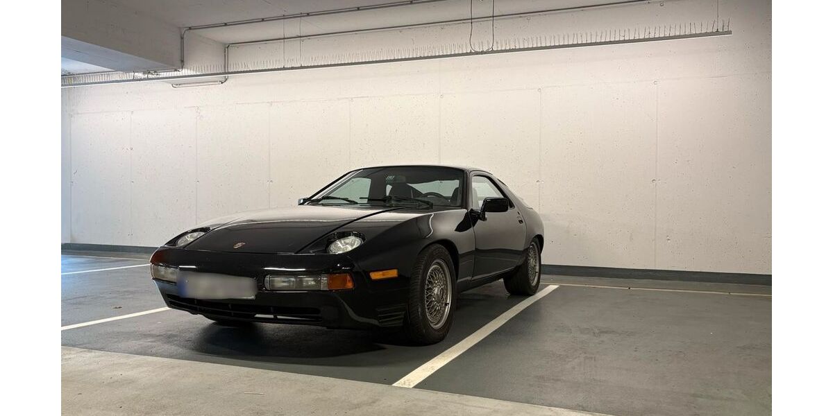 Porsche 928 140.000 km 17.900 &euro; Passau 94034