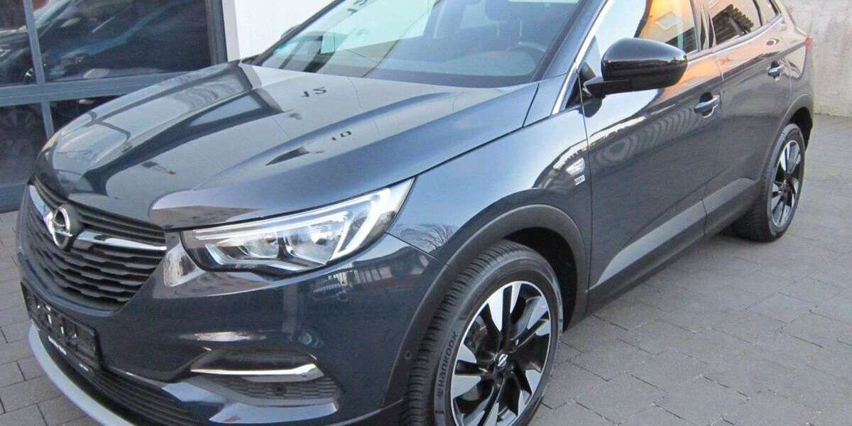 Opel Grandland X 106.800 km 10.990 &euro; Paderborn 33102