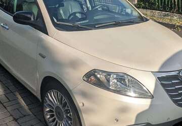 Lancia Ypsilon 188.000 km 3.000 &euro; Fulda 36037