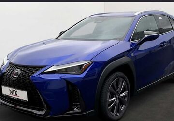 Lexus UX 8.000 km 42.900 &euro; Petersberg 36100