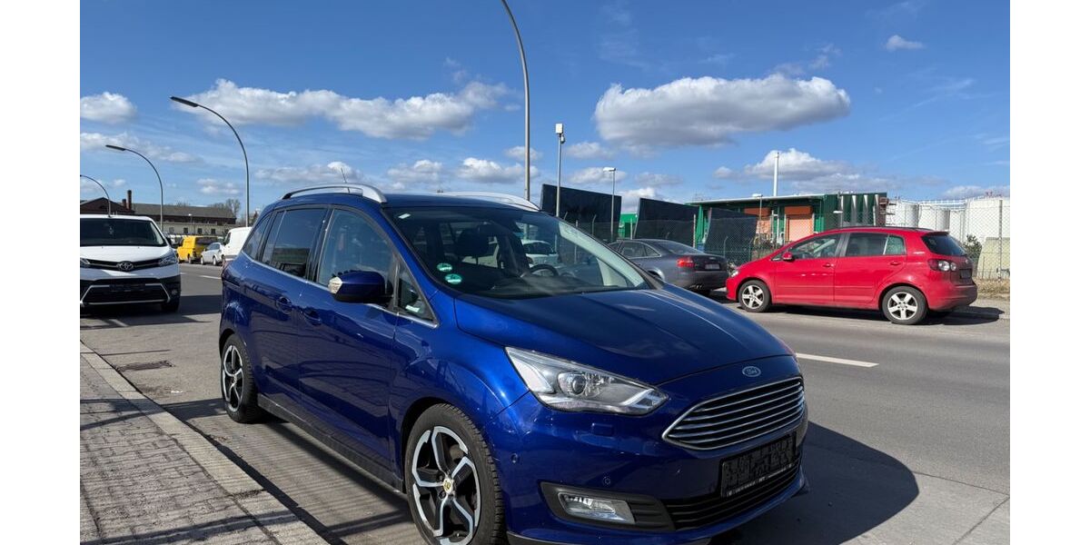 Ford Grand C-Max 162.000 km 6.999 &euro; Berlin 13597