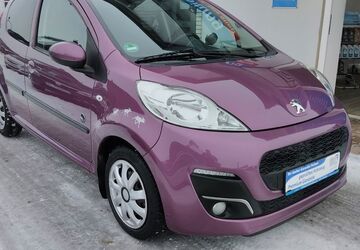 Peugeot 107 130.548 km 3.999 &euro; Jade 26349
