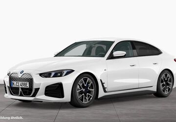 BMW i4 17.593 km 49.990 &euro; Saarbrücken 66121