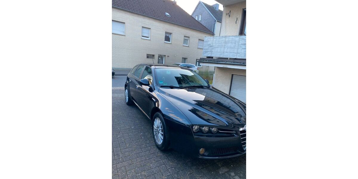Alfa Romeo 159 121.000 km 2.999 &euro; Kürten 51515