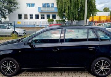 Skoda Rapid 129.700 km 7.950 &euro; Zirndorf 90513