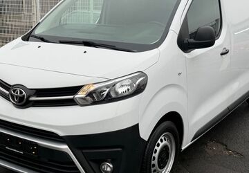 Toyota Proace (Verso) 12.975 km 21.589 &euro; Köln 51065