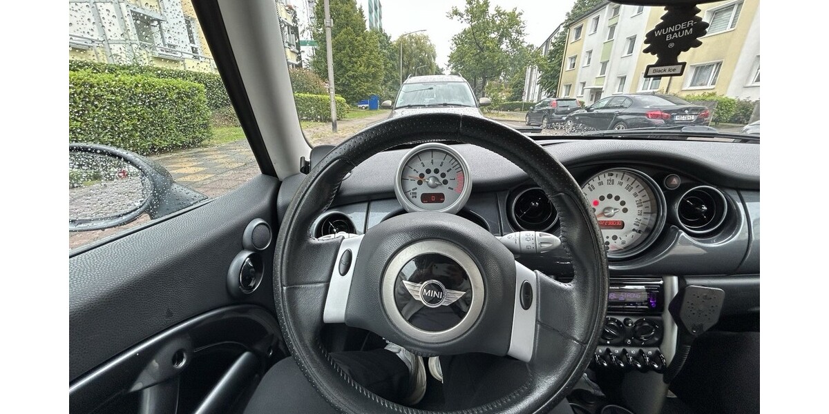 Mini mini one 248.000 km 2.000 &euro; Bremen 28195