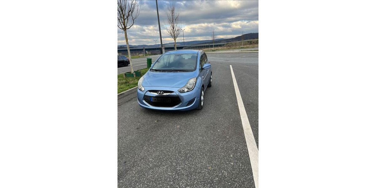 Hyundai ix20 151.500 km 4.300 &euro; Lösnich 54492