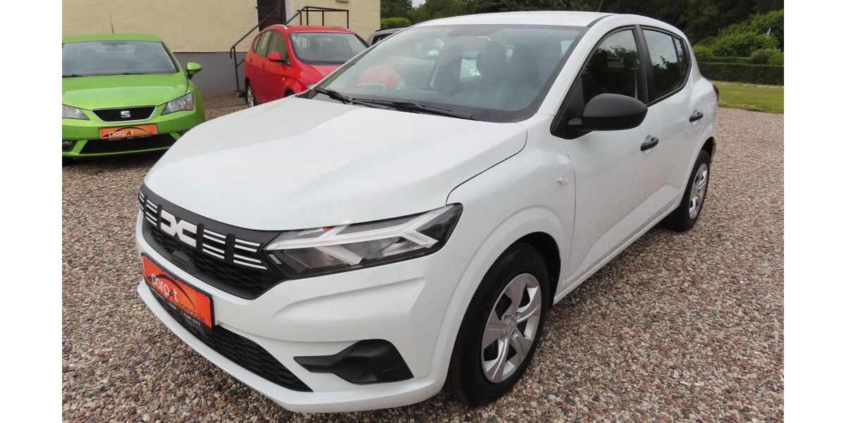 Dacia Sandero 6.252 km 11.900 &euro; Prenzlau 17291