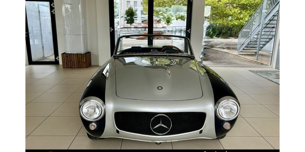 Mercedes-Benz 190 43.041 km 199.950 &euro; Holzgerlingen 71088