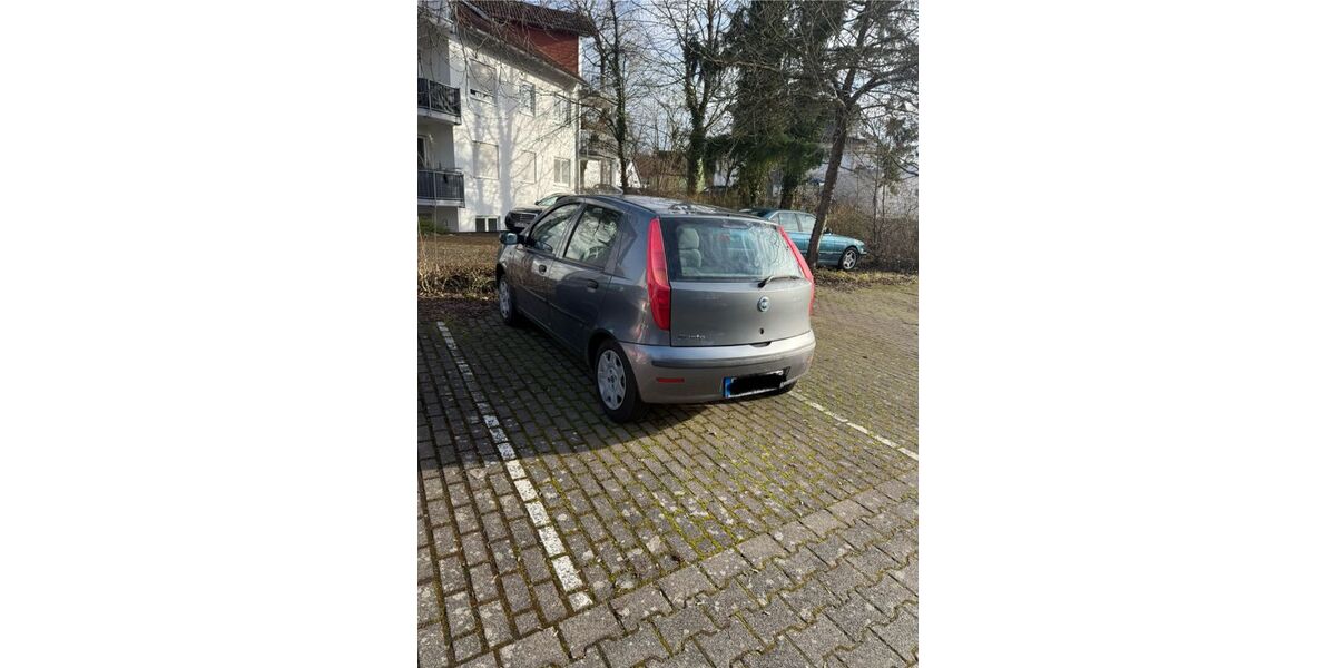 Fiat Punto 160.000 km 650 &euro; Altenstadt 63674