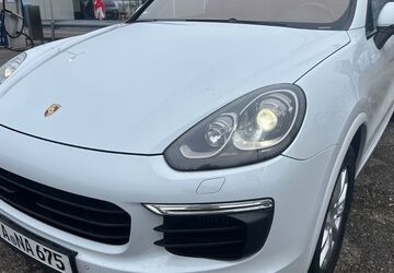 Porsche Cayenne 225.400 km 28.990 &euro; Augsburg 86154