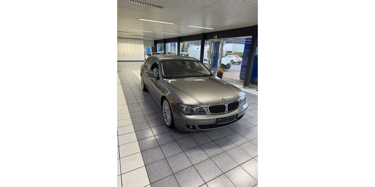BMW 750 152.528 km 11.950 &euro; Kerpen 50169