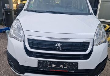 Peugeot Rifter 189.000 km 8.399 &euro; Polling / Ehring 84570