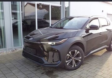 Toyota bZ4X 34.600 km 28.400 &euro; Bad Gögging 93333