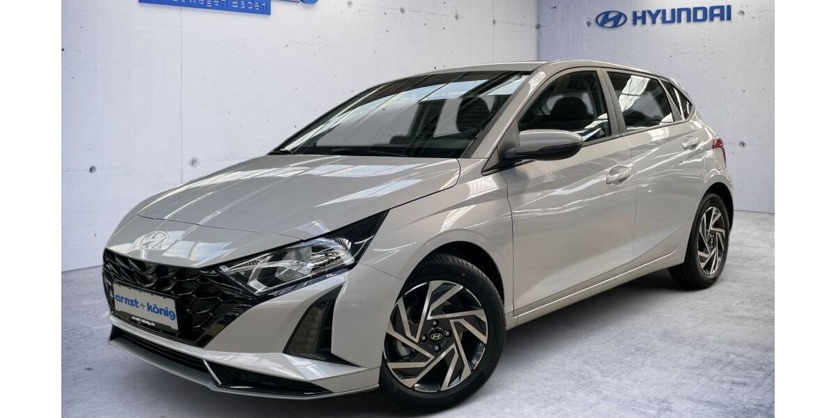 Hyundai i20 3.000 km 20.990 &euro; Offenburg- Industriegebiet Elgersweier-Nord 77656