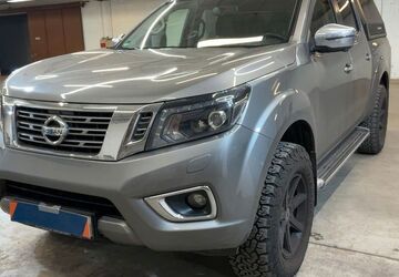 Nissan Navara 64.851 km 35.990 &euro; Taucha bei Leipzig 04425