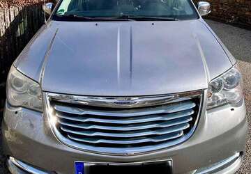 Chrysler Town & Country 210.500 km 12.500 &euro; Freising 85354