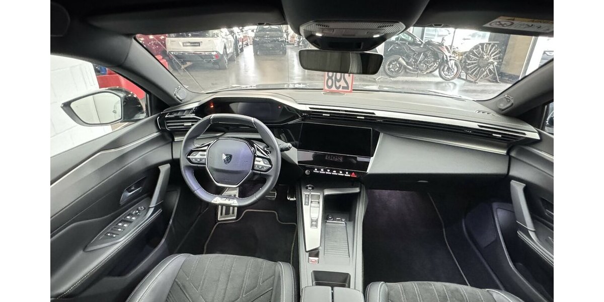 Peugeot 408 GT 225 Plug in Hybrid 360° Cam FULL LED 53.882 km 25.740 &euro; Lich 35423