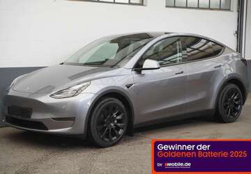 Tesla Model Y 15.225 km 40.950 &euro; Mönchengladbach 41236