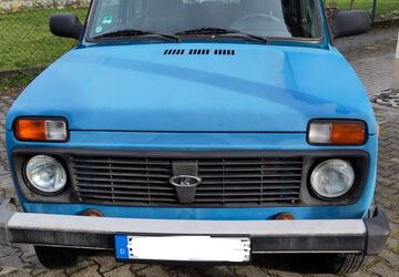 Lada Niva 83.733 km 4.800 &euro; Kolbermoor 83059