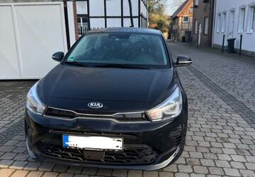 Kia Rio 60.000 km 11.900 &euro; Ahlen 59227