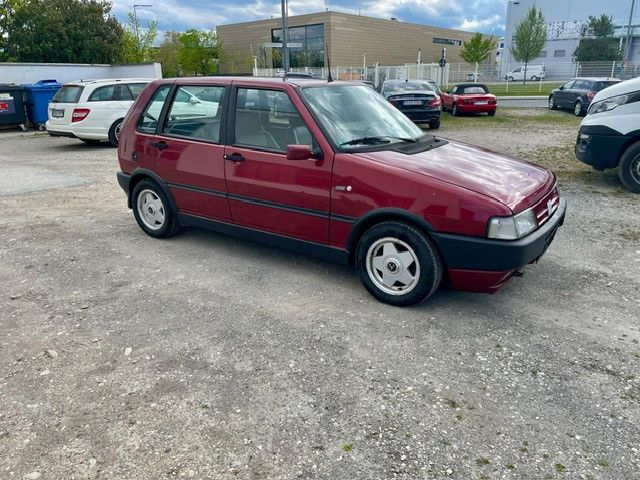 Fiat Uno 185.000 km 4.400 &euro; München 80935