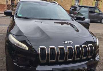 Jeep Cherokee 153.000 km 8.000 &euro; Limburgerhof 67117