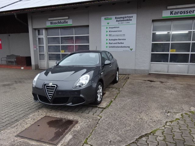 Alfa Romeo Giulietta 92.000 km 7.290 &euro; Windsbach 91575