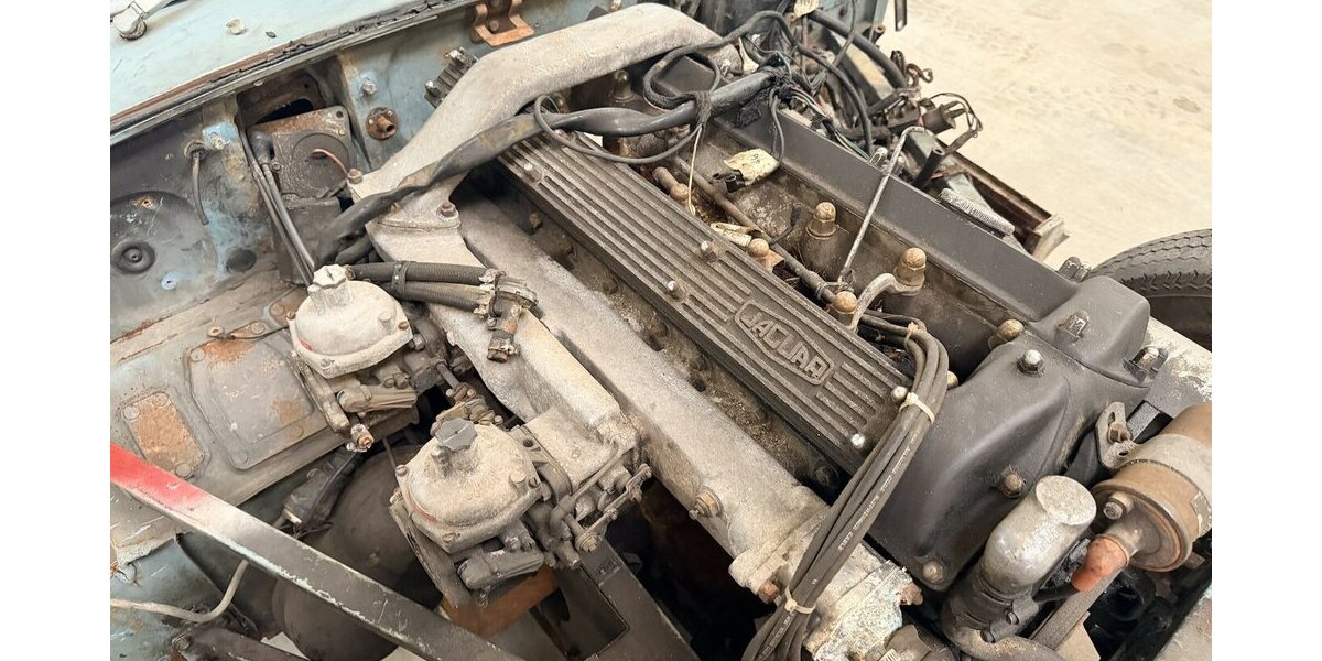 Jaguar E-Type Series 1.5 OTS Roadster 4.2 litre 54.321 km 28.800 &euro; Landsberg am Lech 86899