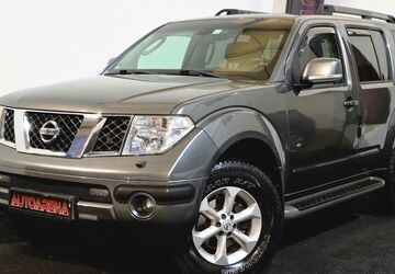 Nissan Pathfinder 271.000 km 8.990 &euro; Attenkirchen 85395