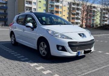 Peugeot 207 173.000 km 2.590 &euro; Freital 01705