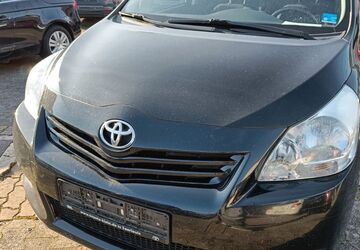 Toyota Verso 200.000 km 5.990 &euro; ensdorf 66806