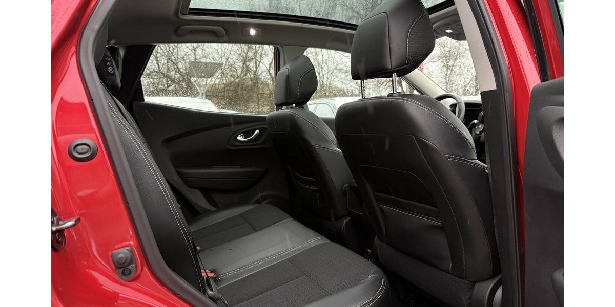 Renault Kadjar 1.2 Collection PANORAMA/NAVI/SHZ/PDC/GRA 71.999 km 13.900 &euro; Villingen-Schwenningen 78054