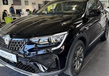 Renault Arkana 9.200 km 30.290 &euro; Dresden 01139