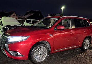 Mitsubishi Outlander 176.150 km 16.990 &euro; Lauterbach 36341