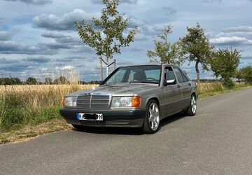 Mercedes-Benz 190 179.000 km 11.201 &euro; Neustadt 31535