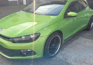 VW Scirocco 99.000 km 8.290 &euro; Wald-Michelbach 69483