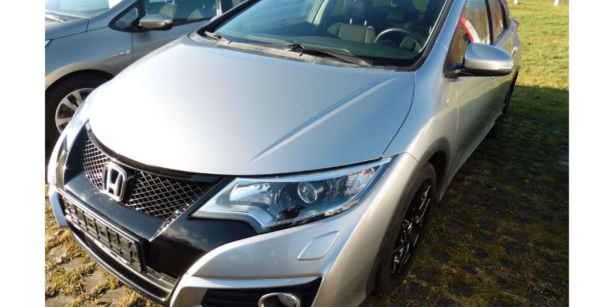 Honda Civic 87.830 km 14.400 &euro; Goerlitz 02828