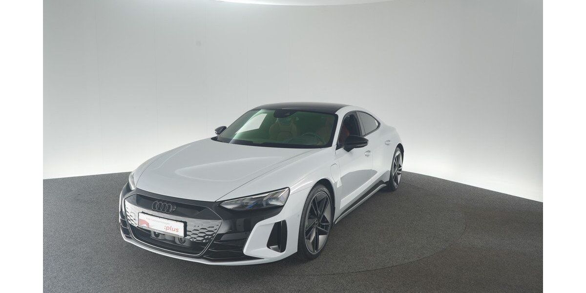 Audi e-tron GT 38.300 km 52.910 &euro; Überlingen 88662