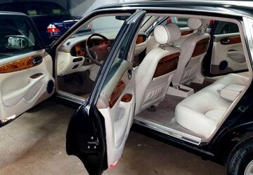 Jaguar Daimler 164.940 km 16.990 &euro; Hamburg 22085