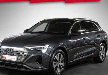 Audi Q8 e-tron 3.588 km 69.940 &euro; Stuttgart 70469