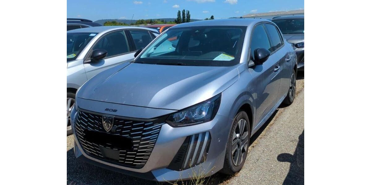 Peugeot 208 7.373 km 15.580 &euro; Rüsselsheim 65428
