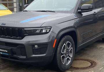 Jeep Grand Cherokee 49.997 km 54.990 &euro; Dessau-Roßlau 06842