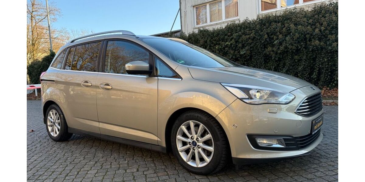 Ford Grand C-Max 150.000 km 9.990 &euro; Bremen 28329