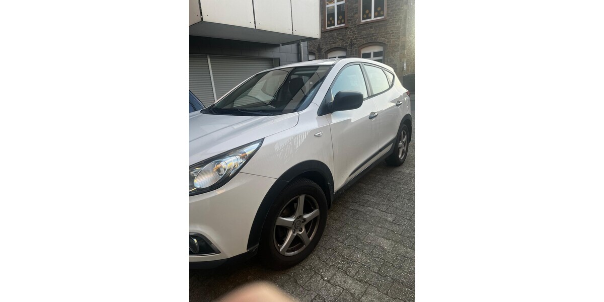 Hyundai ix 35 133.000 km 5.000 &euro; Wetter 35083